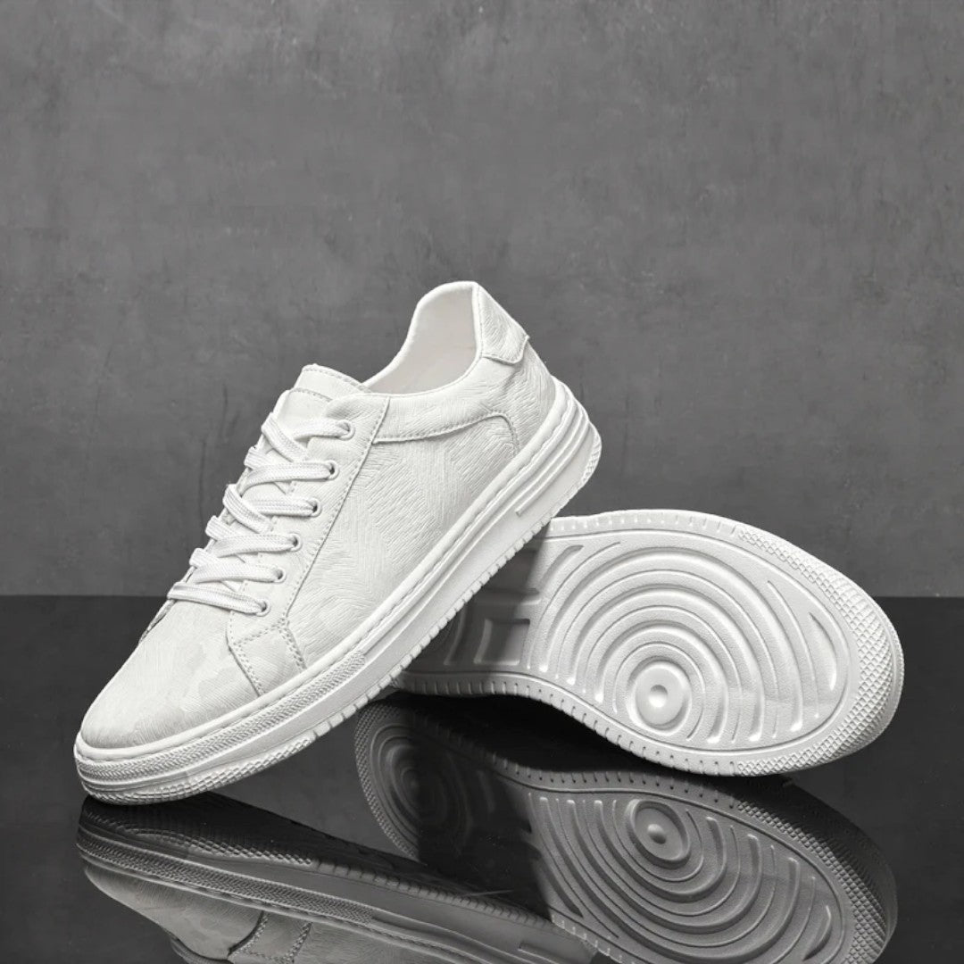 Caden Minimal Panel Sneakers