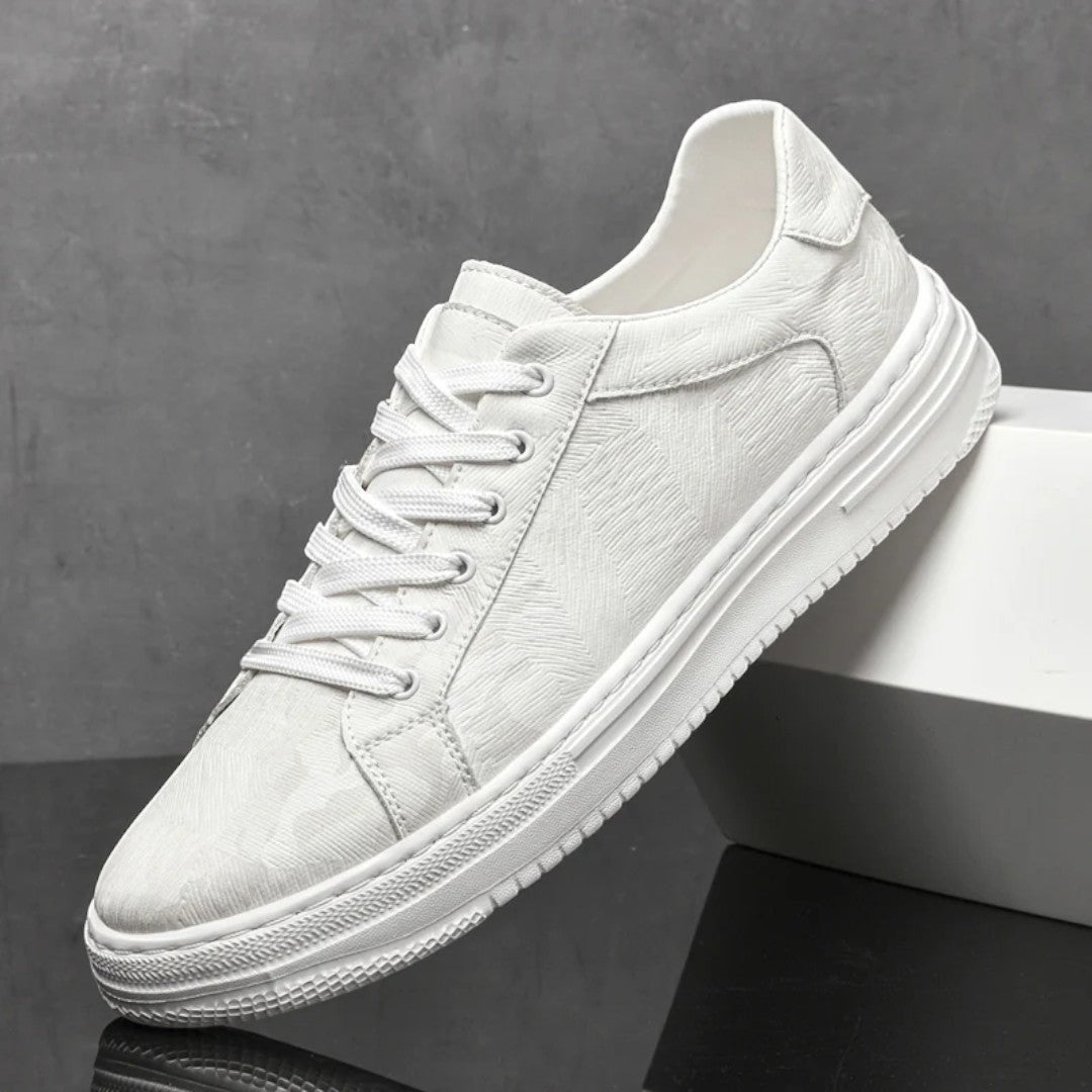 Caden Minimal Panel Sneakers