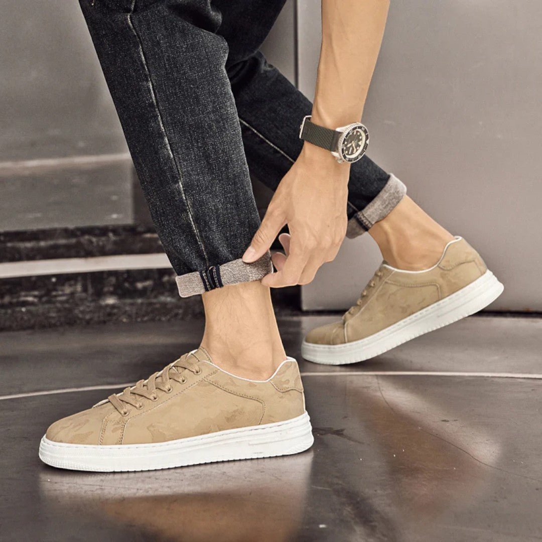 Caden Minimal Panel Sneakers