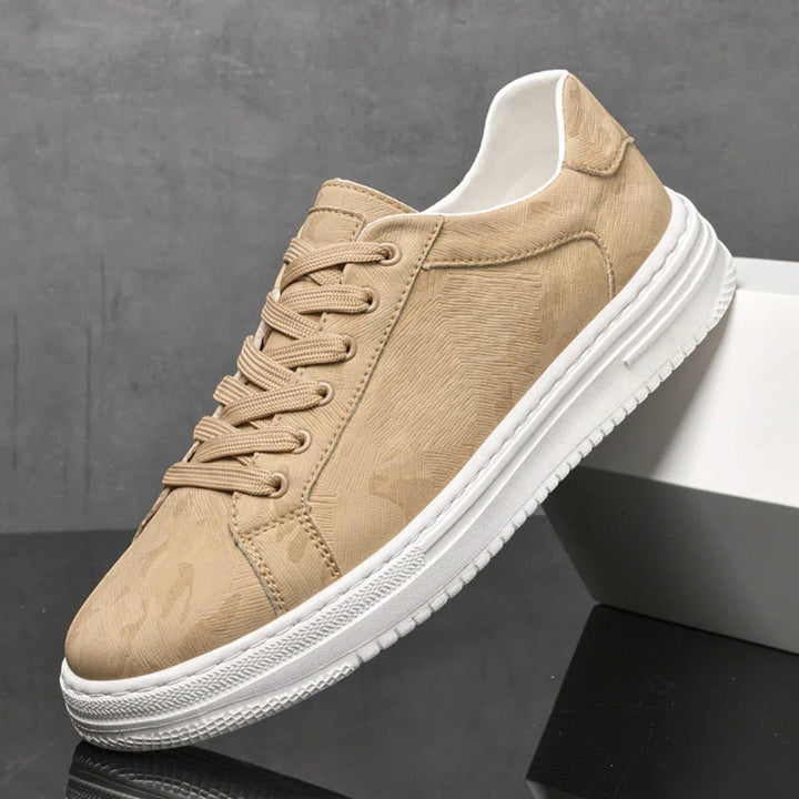 Caden Minimal Panel Sneakers