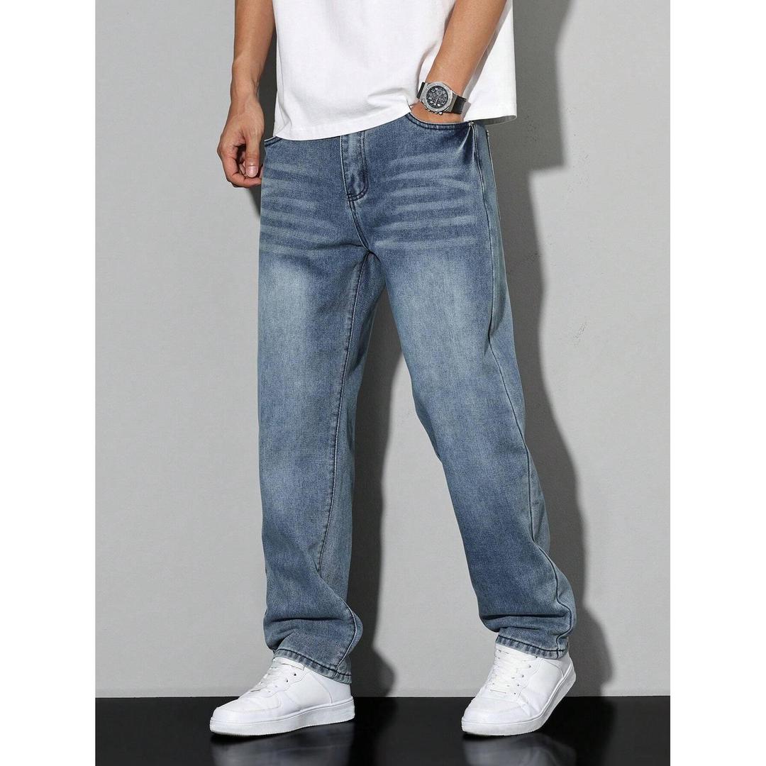 Harlan Loose-Fit Straight Jeans