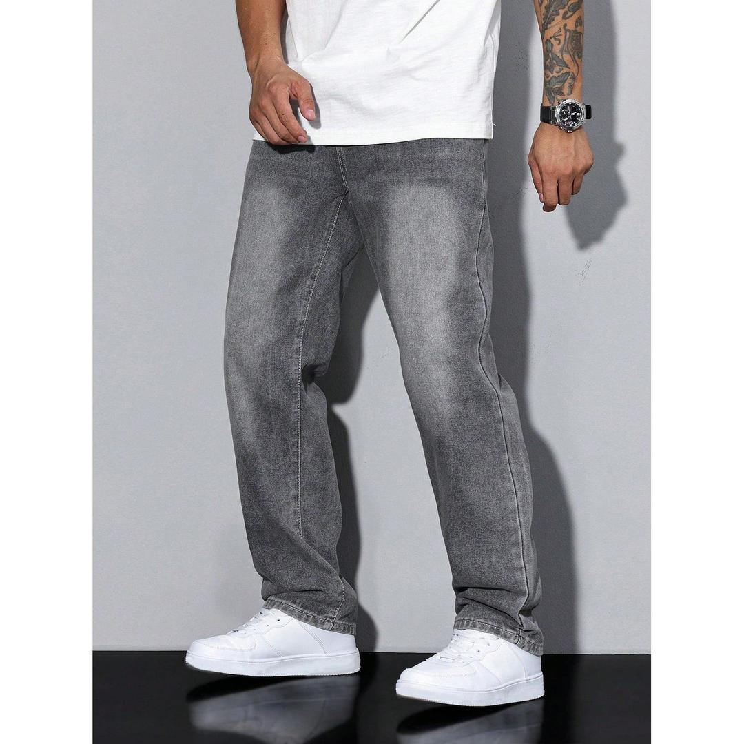 Harlan Loose-Fit Straight Jeans
