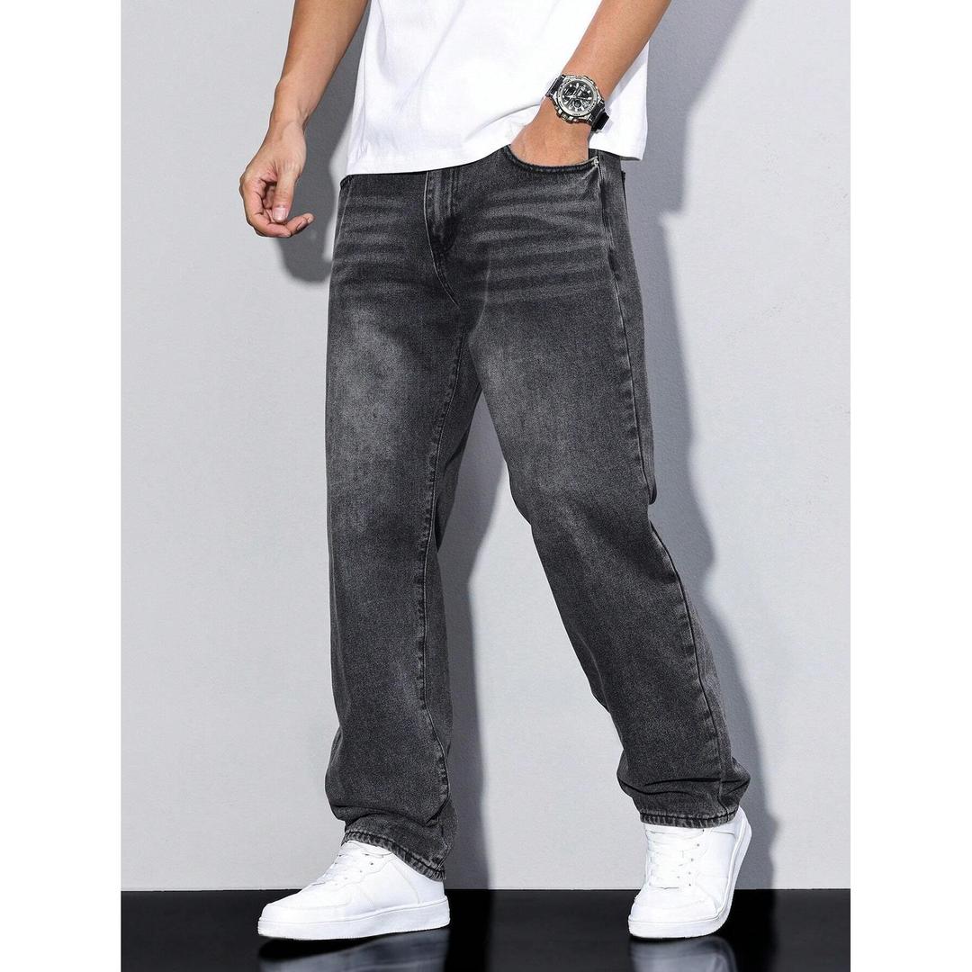 Harlan Loose-Fit Straight Jeans