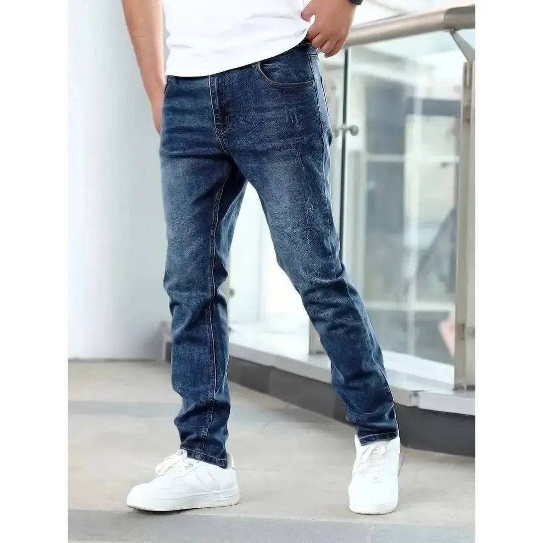 Marlowe Straight-Fit Jeans with Subtle Distressing