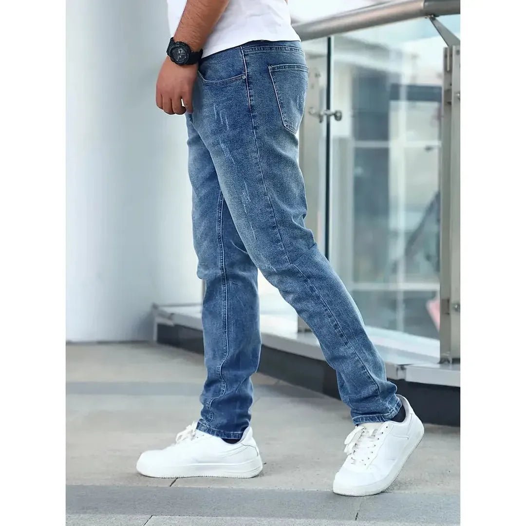 Marlowe Straight-Fit Jeans with Subtle Distressing